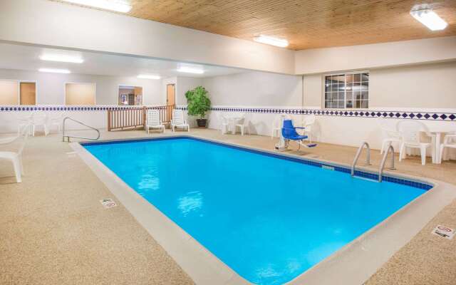 Ramada by Wyndham Spirit Lake/Okoboji