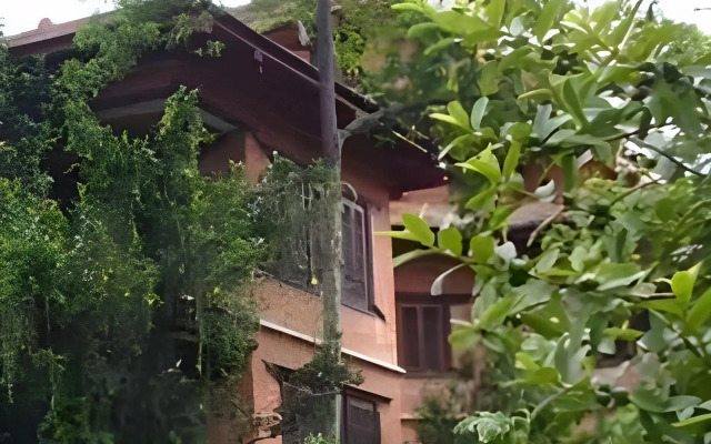 Hotel Vajra