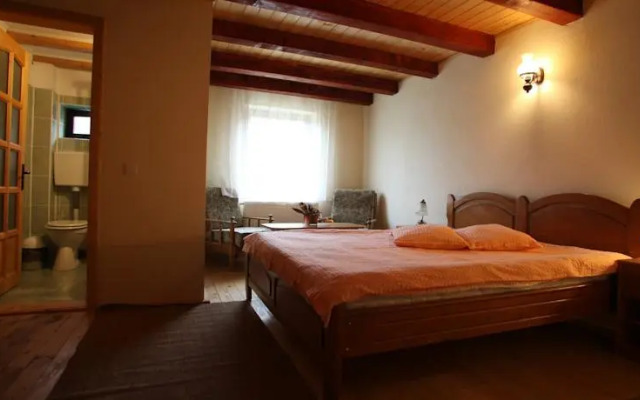 Pensiunea Poiana Cerbului