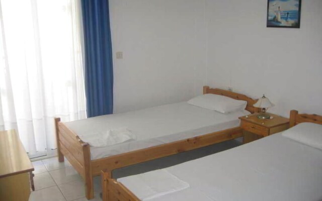 Molos Apartments