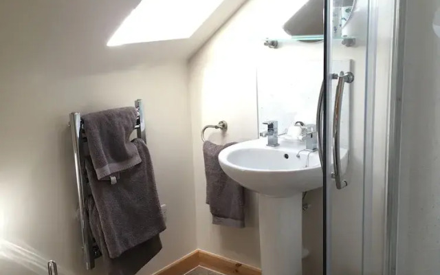 Skye Loft Apartment