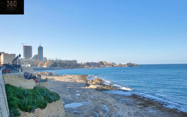 Seafront Sliema - Spacious 3BR opposite beach - AC by 360 Estates