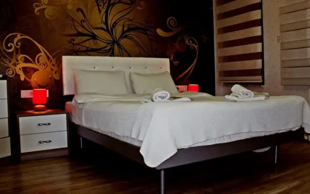 Tamara Suite 3