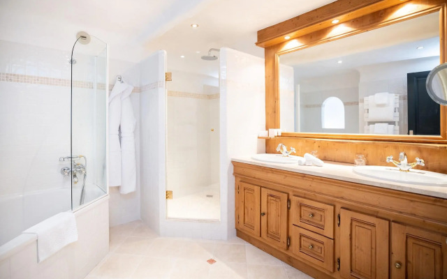 Le Grand Hotel Courchevel 1850