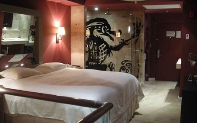 Aladdin Hotel Miami