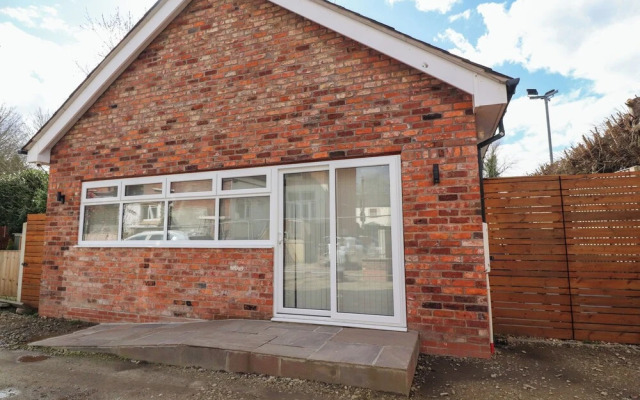 The Bungalow at 46 Church St