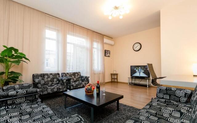 Tbilisi Apartment ll
