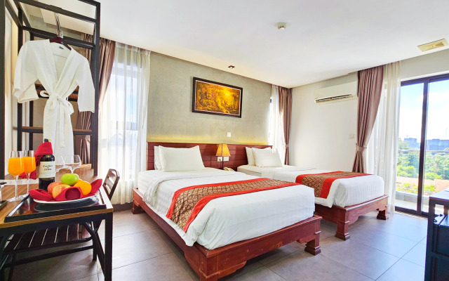 Le Botum Hotel