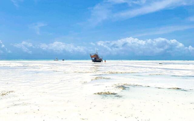 The Star Hotel & Sports Bar Zanzibar