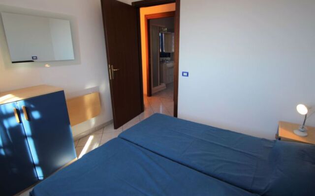 Residenza Agrifoglio 21408