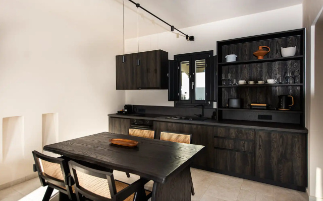 Avento Luxury Suites