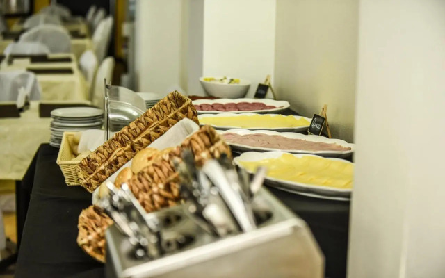 Nogales Hotel & Convention Center