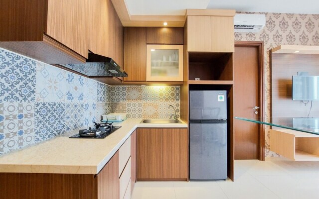 Homey And Simply 1Br M-Town Signature Apartment