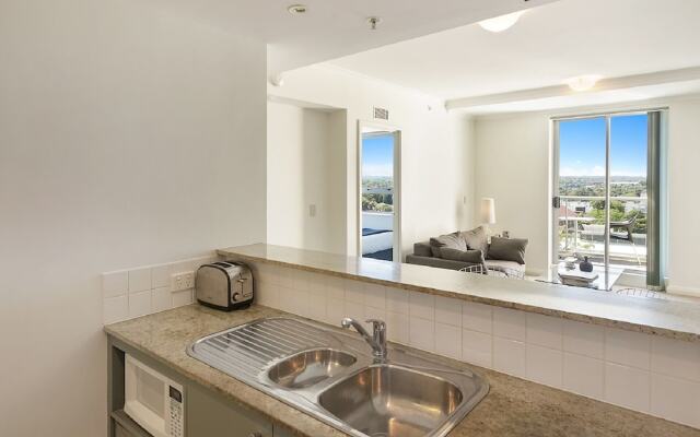 Astra Apartments Chatswood - Help Street
