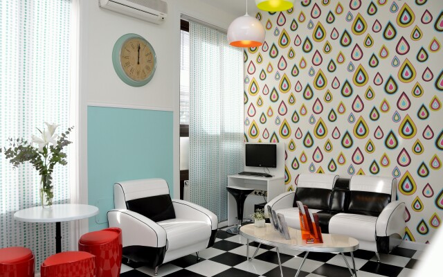Hostal Far Home Plaza Mayor