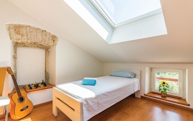 Nice Home in Pula With Wifi and 4 Bedrooms