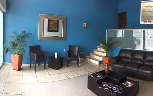 CEO Hotel Business Class