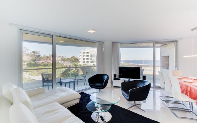 Apartamento en playa Pinares - Isabel