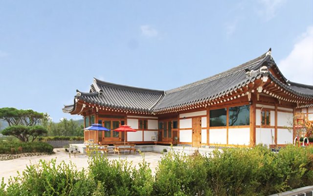 Gyeongju Namsan Korean House Pension