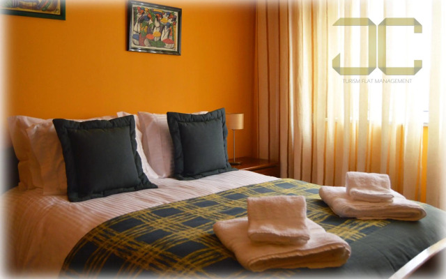 Learn Porto Apartment by JC