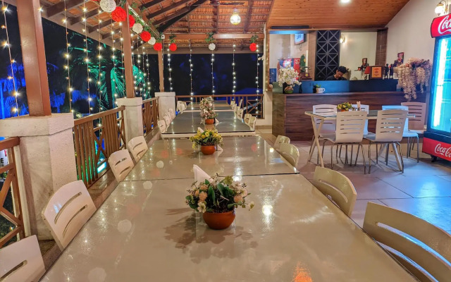 Ice Apple Resort