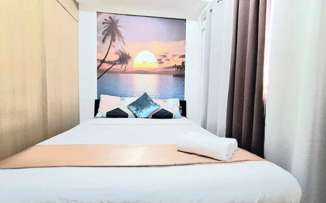 Homey 1BR With Balcony City View in Grace Res