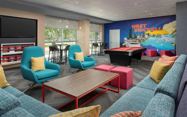 Tru by Hilton Miami West Brickell