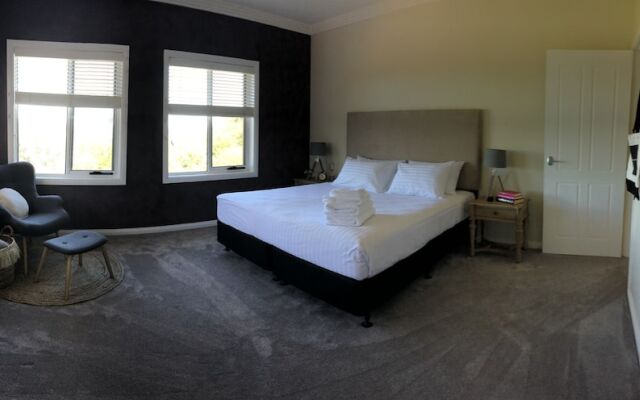 Bridgewings Lighthouse Beach