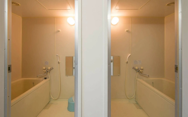 Owashi Lodge - Hostel