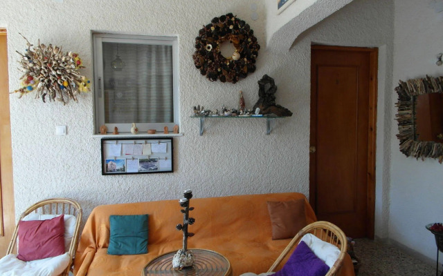 Eri Studios
