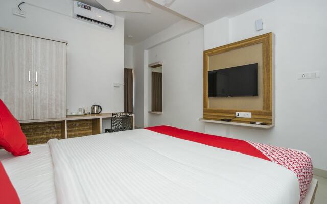 Oyo 37397 Hotel Dhruv Palace