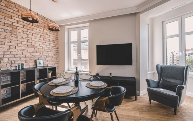 Terra - Pi kny Apartament z Widokiem na Rzek Mot aw