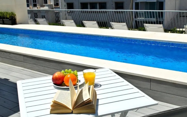Hostal Rambla 24 by Holihome