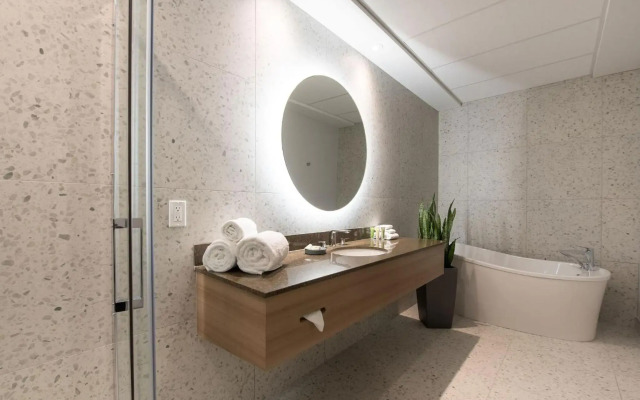 Hotel Royal William, Ascend Hotel Collection
