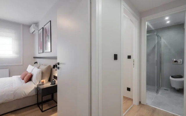 Upscale Apartment in Chalandri with Large Terrace