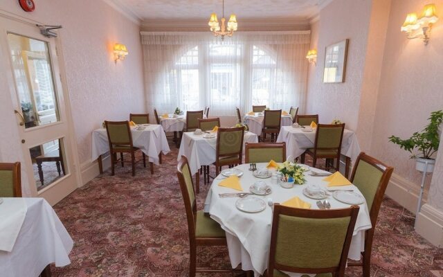 Chudleigh Hotel