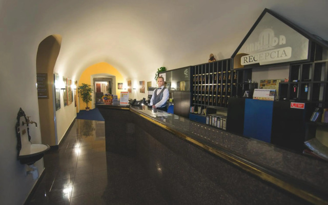 Arkada Hotel