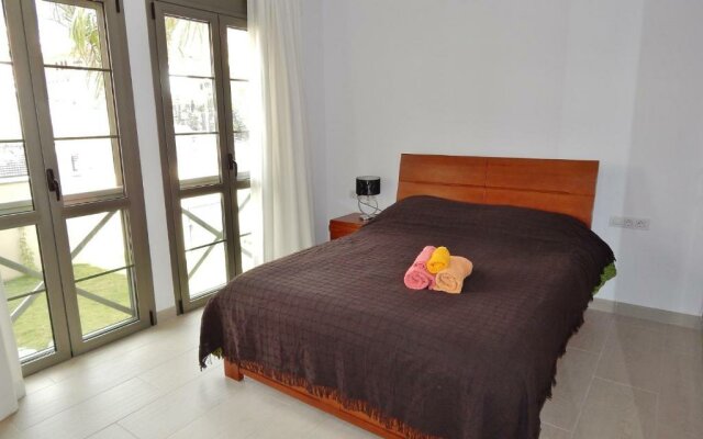 5 bedrooms Villa Costa Adeje