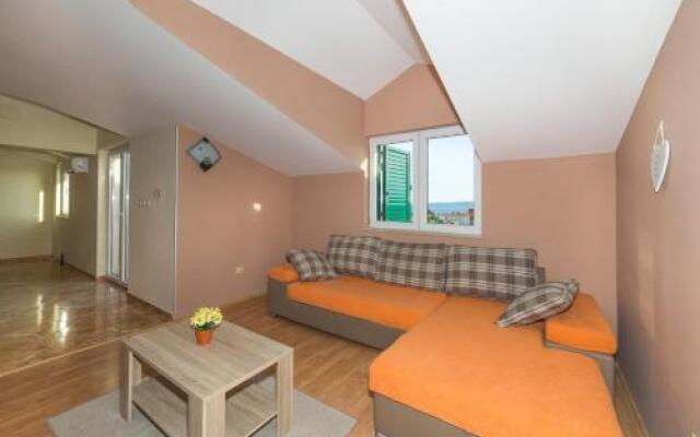 Apartments Maris