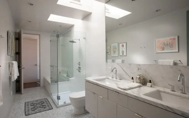 Venice Gardens by Onefinestay