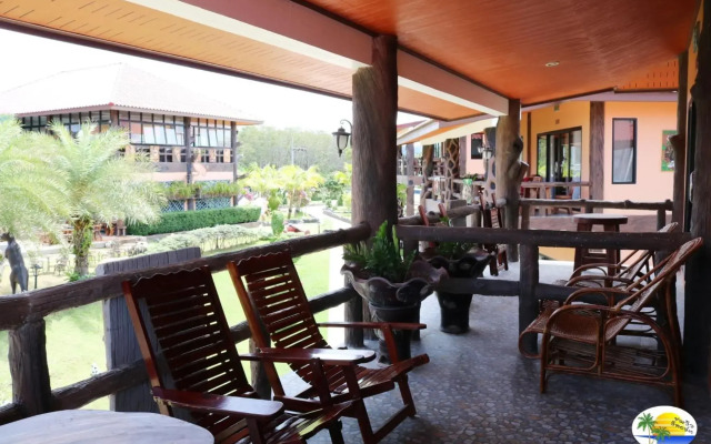 Chomview Resort