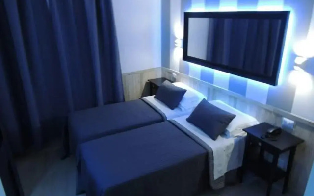 Center 1&2&3 Hotel