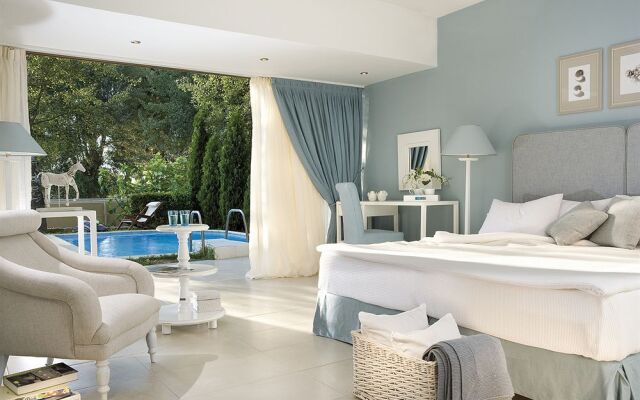 Курорт Sani Resort