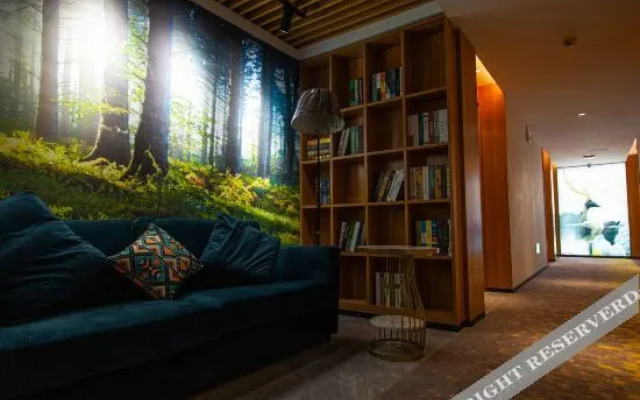 Sheqi impression Art Hotel