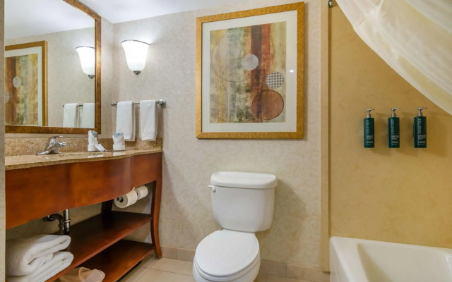 DoubleTree by Hilton Hotel Jefferson City