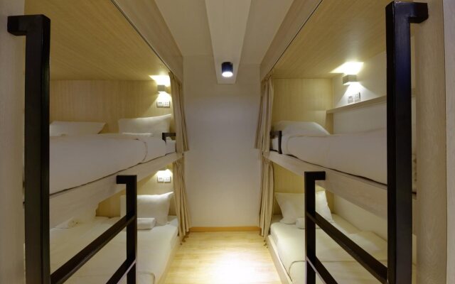Dock In - Hostel