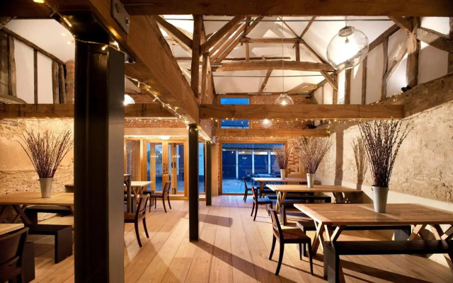 The Crown & Thistle