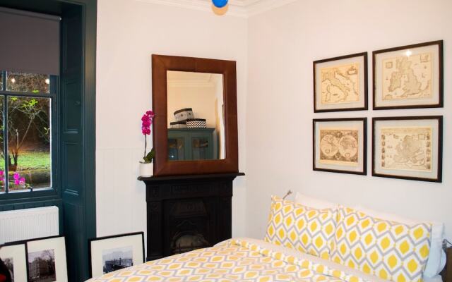 Cosy 1 Bedroom Home in the Heart of the Old Town