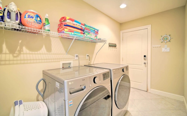 Spacious Brigantine Home ~ 1 Block to Beach!