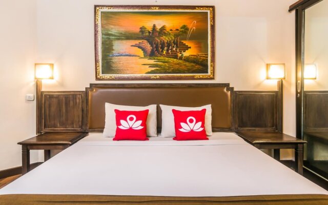 Hotel The Flora Kuta Bali by ZEN Rooms